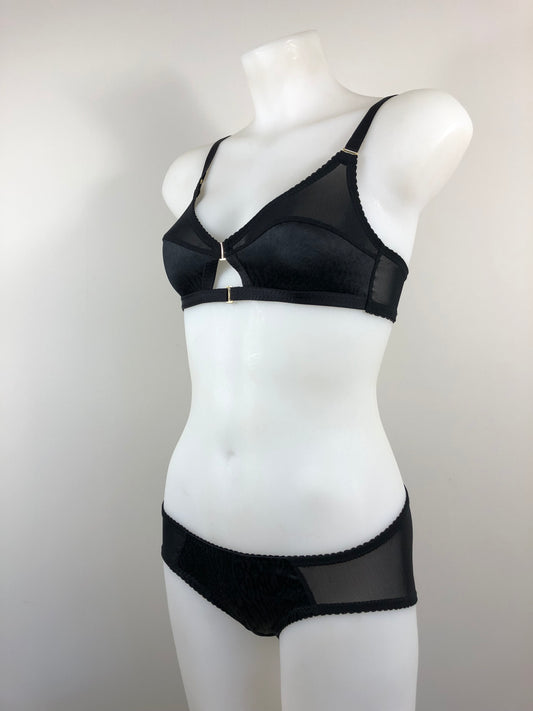 Black Leopard Luster Classic Cut Knicker UK10