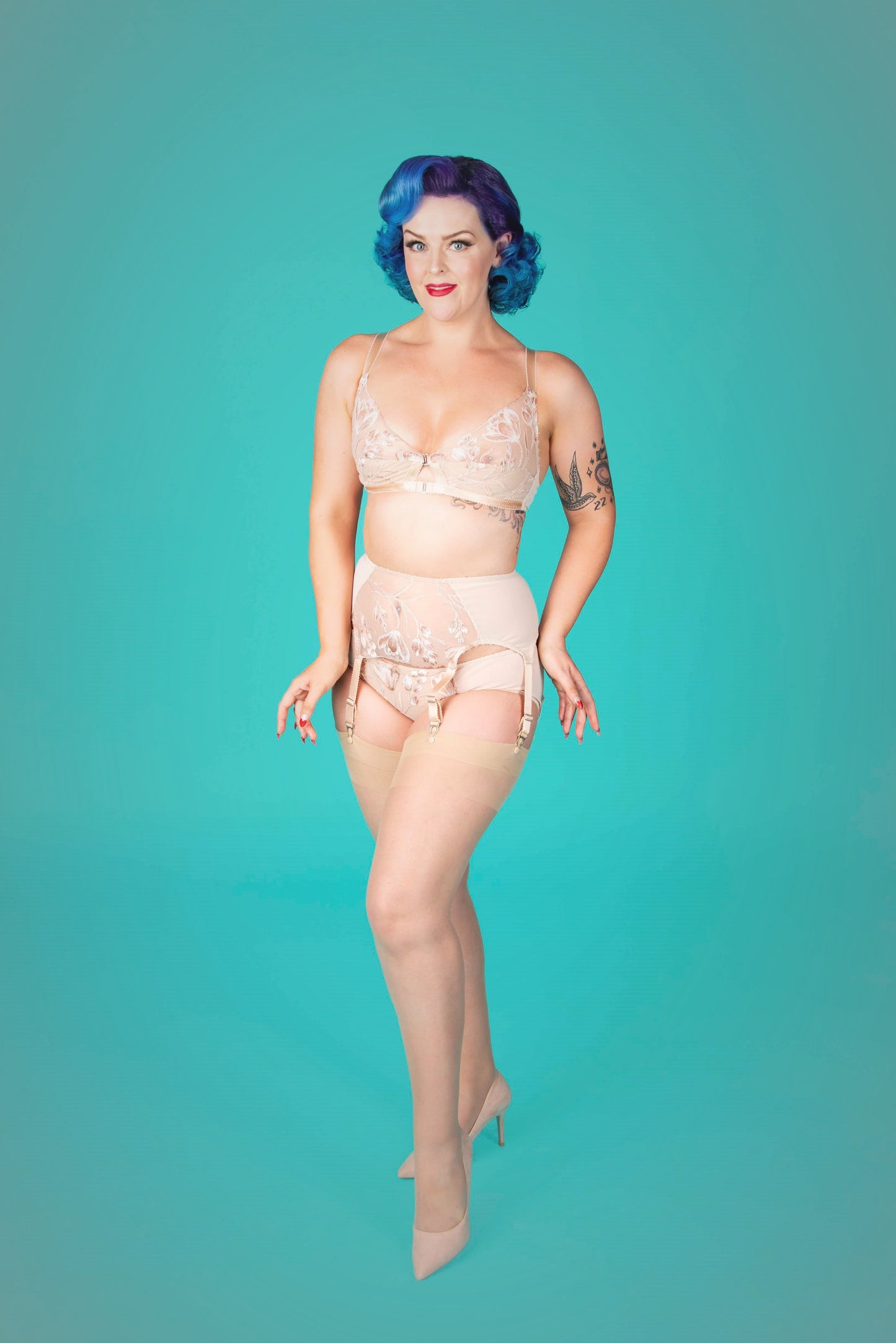 tulip embroidery sheer soft bra, 6 strap metal suspender garter eblt and classic knicker. plus size retro and vintage inspired lingerie made in the uk by Pip & Pantalaimon