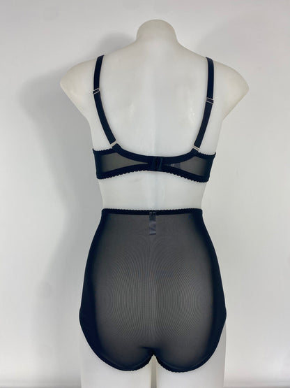 Black Cameo High Waisted Knicker