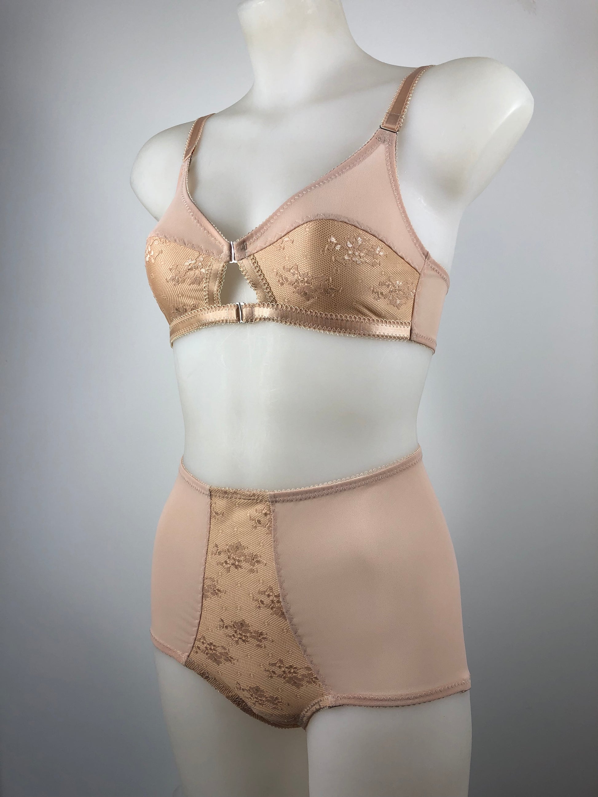 Peachy Beige lace lingerie. 1950s nude faux vintage underwear range odette. Offering longline bra, longline girdle, 6 strap garter belt and pantie girdle high waisted knickers with detachable suspender straps