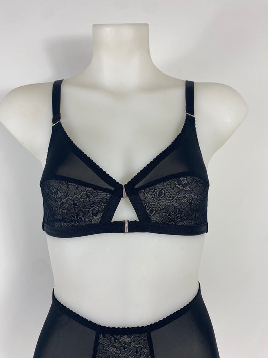 Black Cameo soft bra in black lace and mesh with full coverage vintage-inspired cups and front fastening