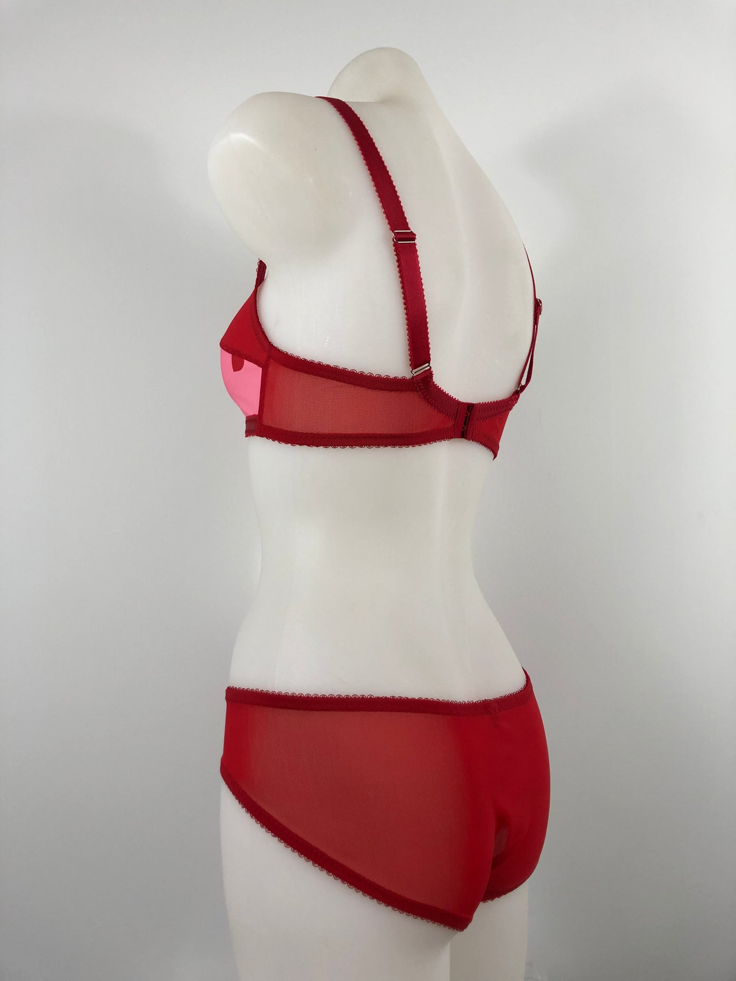red and pink heart lingerie. vintage inspired classic cut panties knickers with pink heart front and red mesh sides, perfect for valentines cheesecake pin ups,  A fun, bold, playful retro inspired underwear set
