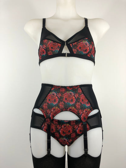 love witch inspired lingerie set. six strap garter suspender belt inspired by the anna biller film. Used a rich red floral brocade style pattern with black mesh and trims. Ideal gothic, spiritual, witchy underwear