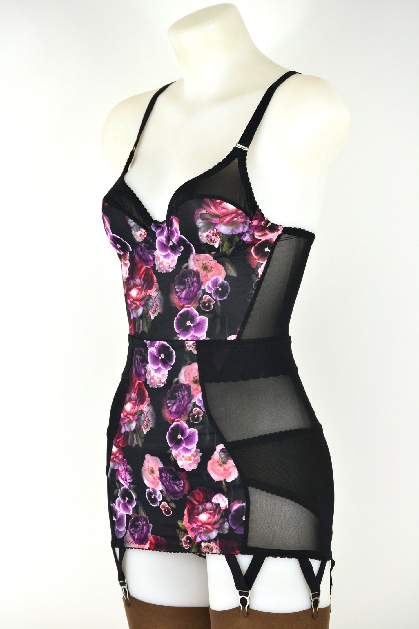 Viola 6 Strap Longline Girdle