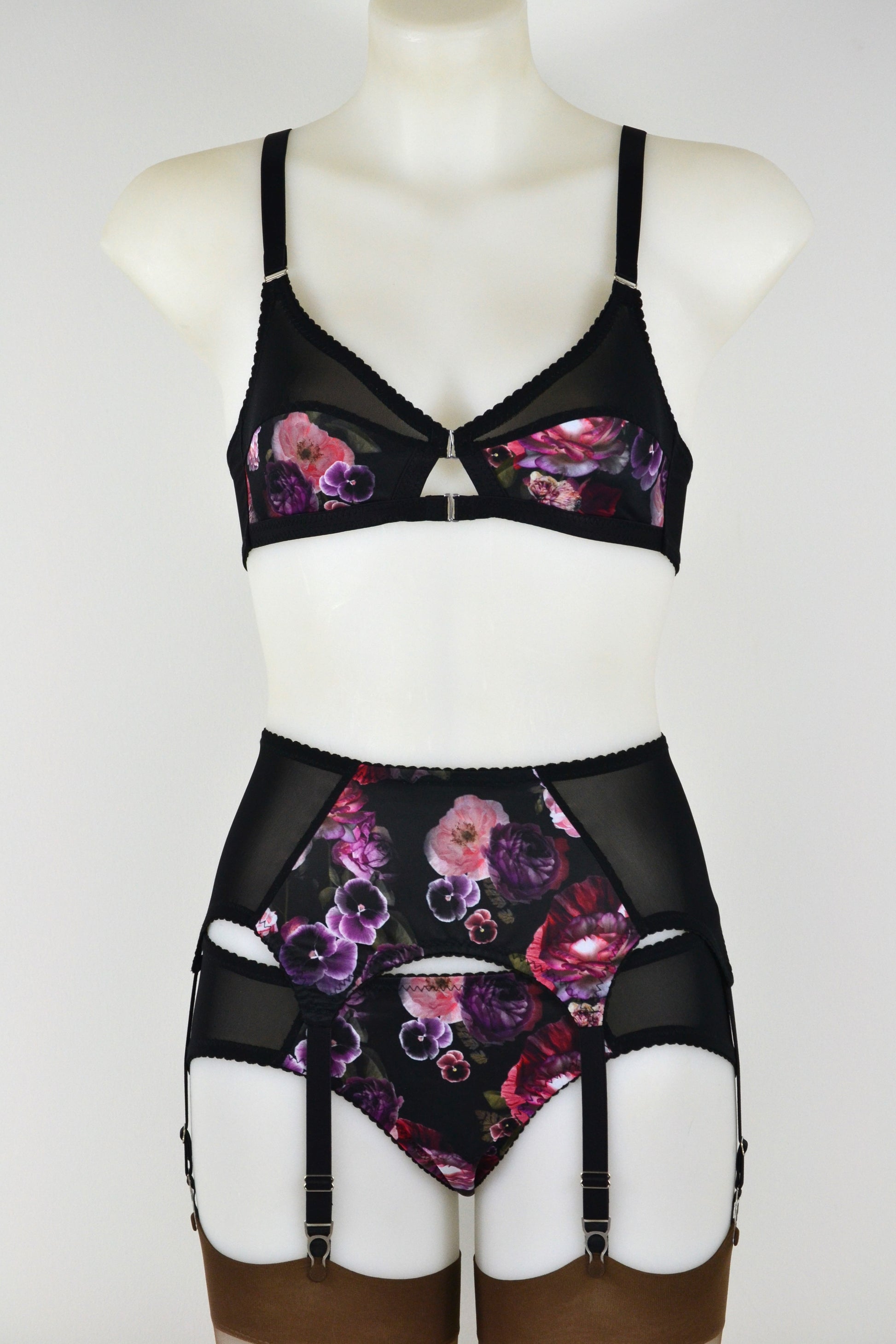 Viola 6 Strap Suspender Belt ~ Pip and Pantalaimon Pip & Pantalaimon Lingerie Viola 6 Strap Suspender Belt ~ Pip and Pantalaimon Pip & Pantalaimon Lingerie