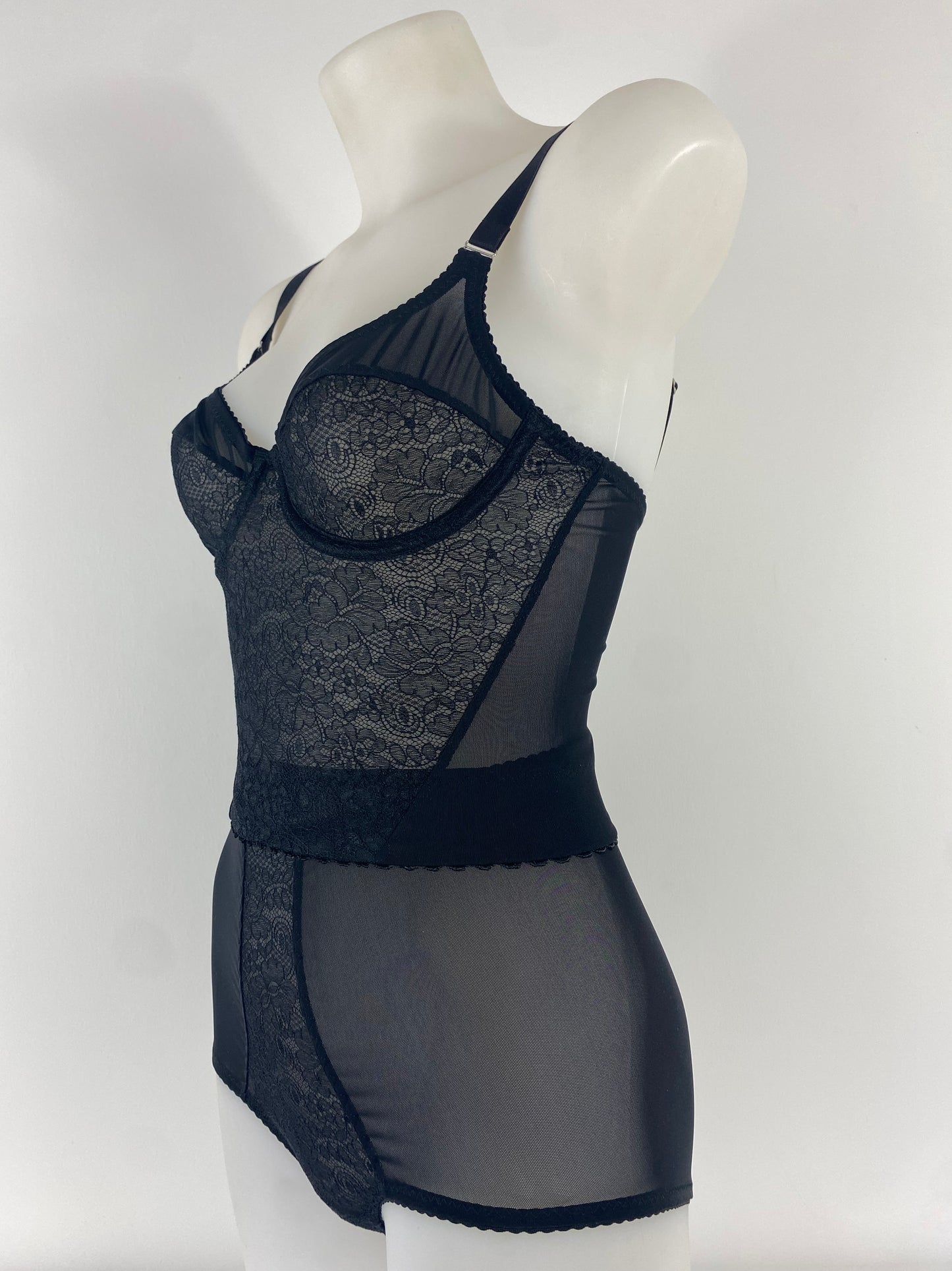 Black Cameo longline underwired bra in black lace and mesh with supportive longline waistband