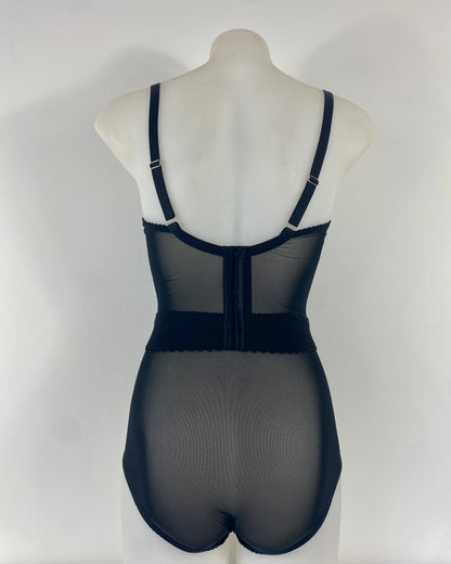 Black Cameo Longline Underwired Bra