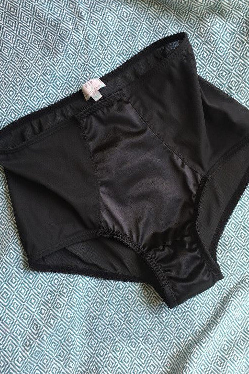 Black Classic High Waisted Knicker
