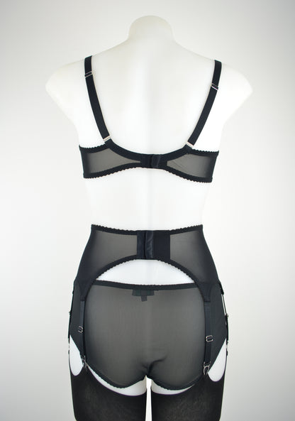 luxury black silk suspender belt lingerie with 6 metal clips. Available in plus size and ethically and sustainably made in the uk by retro and vintage lingerie brand pip and pantalaimon. Transgender non-binary underwear and lingerie