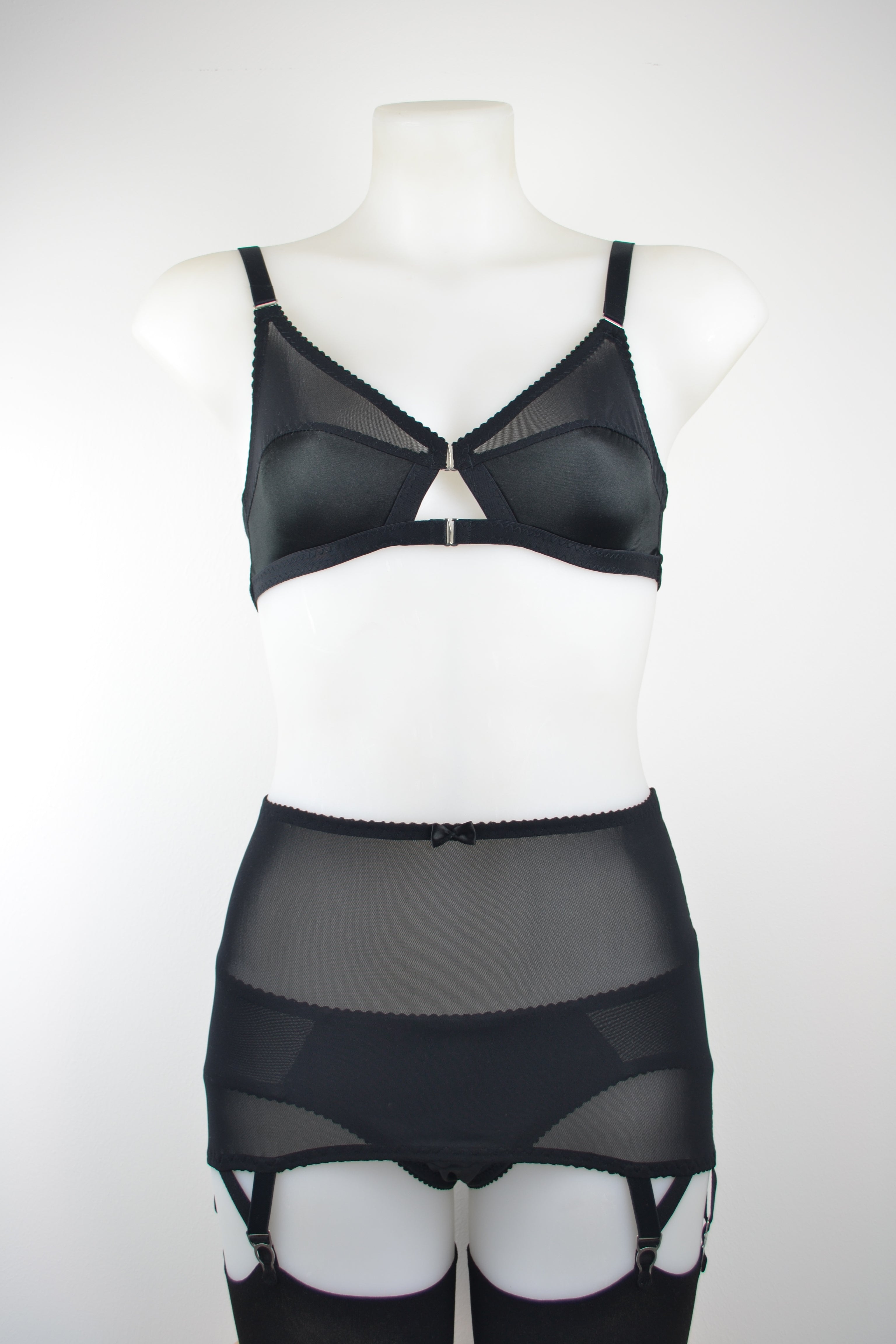 6 clearance strap girdle