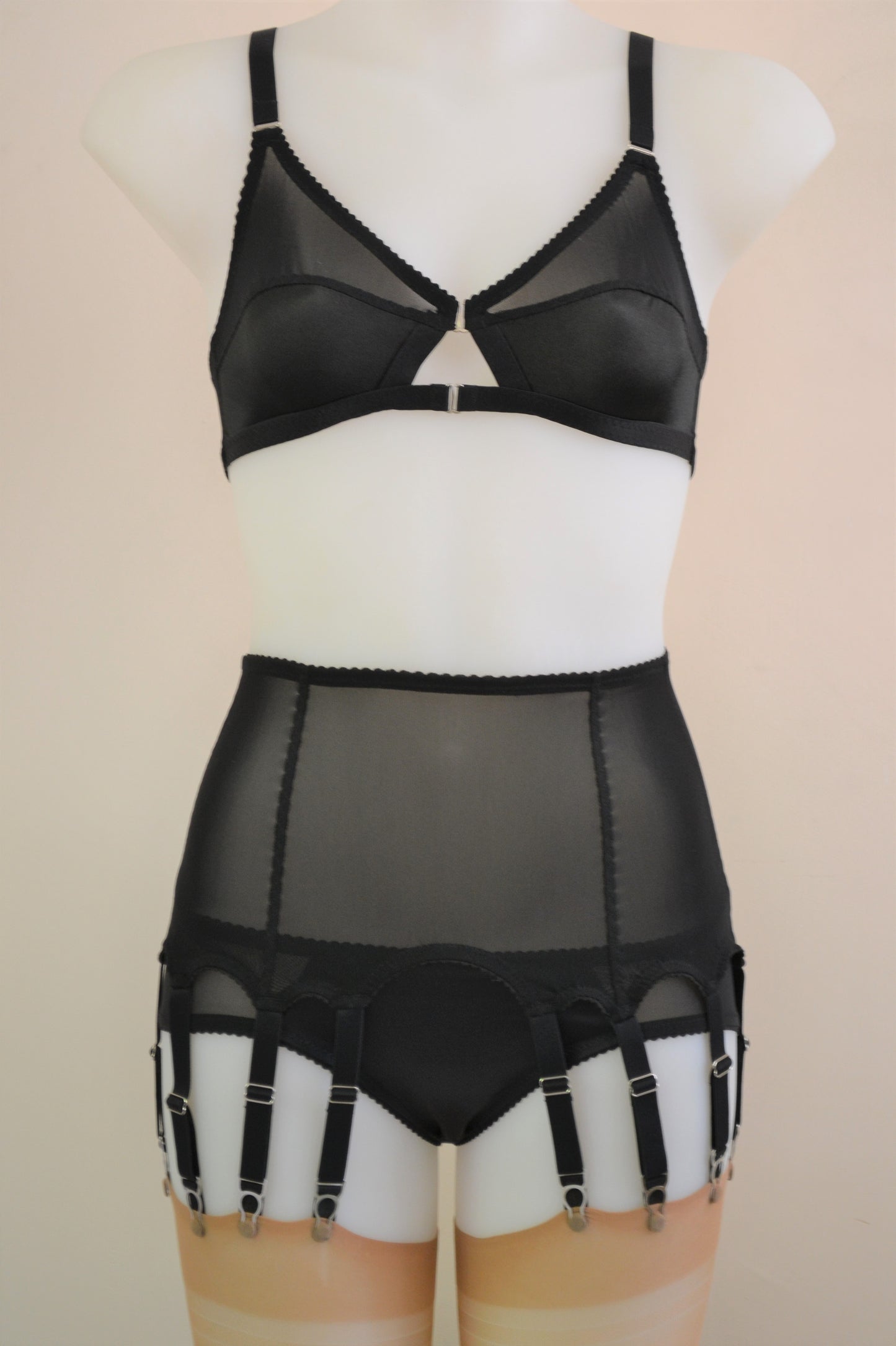black lingerie underwear by pip and pantalaimon christmas lingerie vvalentines underwear pin up retro rockabilly vintage foundations ethically and sustainably made in the uk